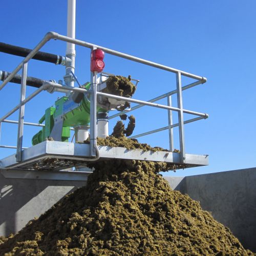 Bauer S655 & S855 Slurry Separators for Farms & Industry