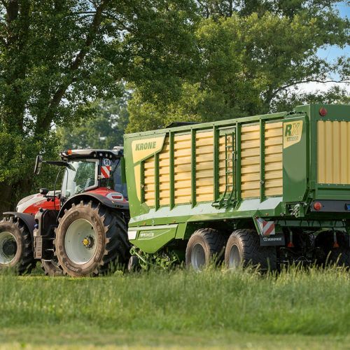 Krone RX - Controlled - Unloading Forage Wagons