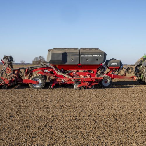 HORSCH Focus STF Strip Cultivator