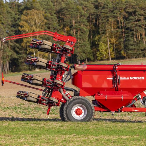 HORSCH Maestro DV Seed Drill &ndash; Precision Planter with High Capacity Hopper