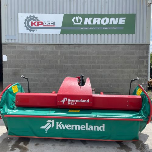 Kverneland 2832F Front plain Mower  &ndash; 3.2m