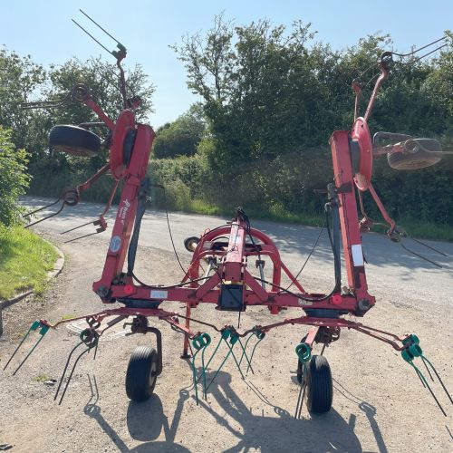 Kverneland 8052 Tedder &ndash; 5.2m, 4 Rotor